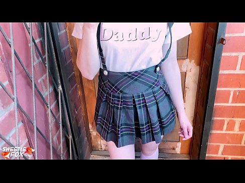 ❤️ Schoolgirl buruja rẹ dick jinna ati fokii dipo ti awọn kilasi. ❤ Ohun onihoho ti ile